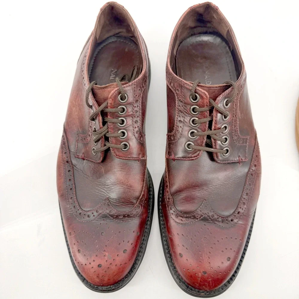 Donald J Pliner Wingtip Oxford Mens 9.5M Burgundy Burnished Leather Luxury